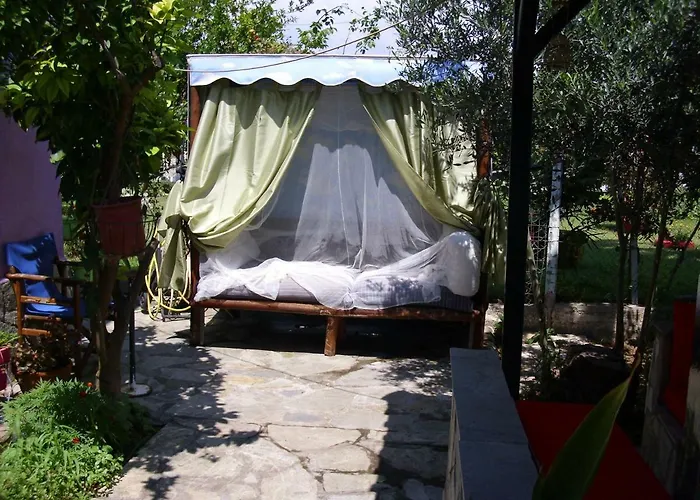Villa Julia Nea Plagia